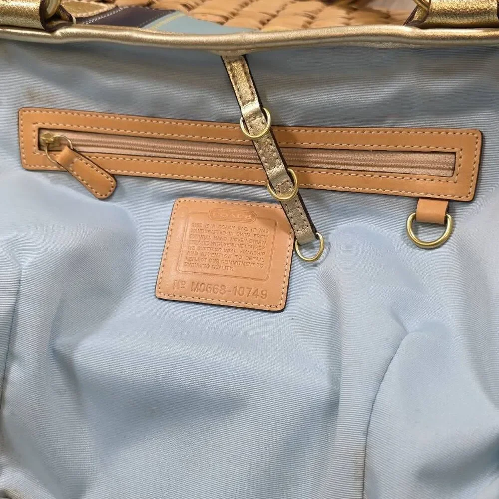 Coach Rare Vintage Legacy Lily Straw Tote - Picture 14 of 16